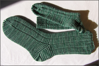 grünmelierte Socken